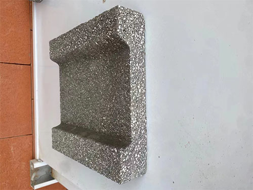 通體仿石溝蓋板